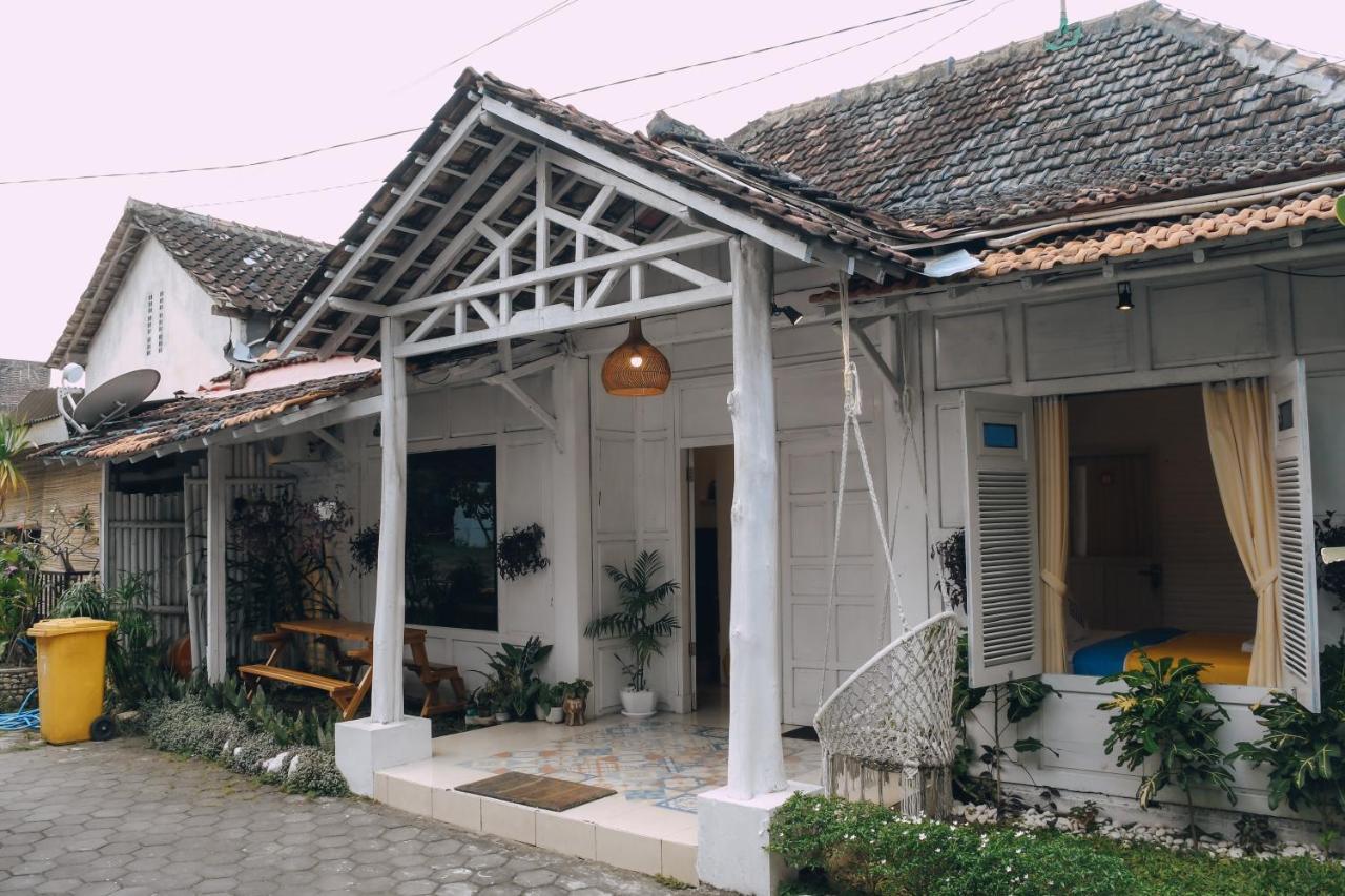 Roemah Renjana Yogyakarta Otel Dış mekan fotoğraf